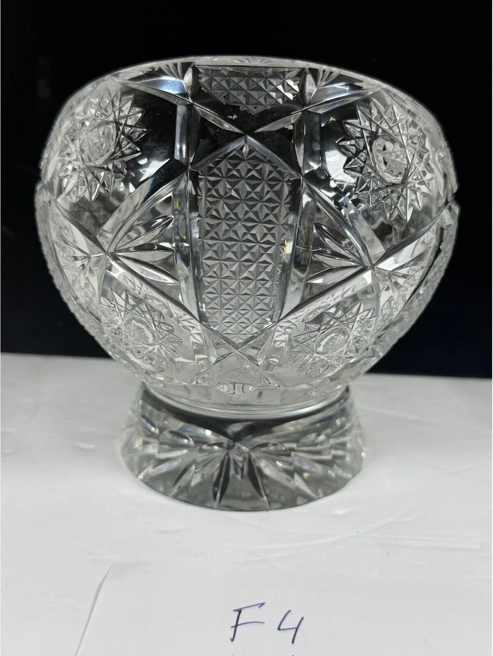 Vintage Crystal Cut Glass Pedestal Bowl Decorative Centerpiece F4